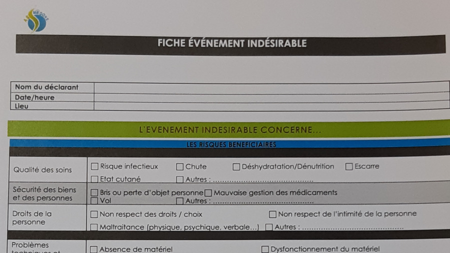Fiche d'&eacute;v&eacute;nements ind&eacute;sirables